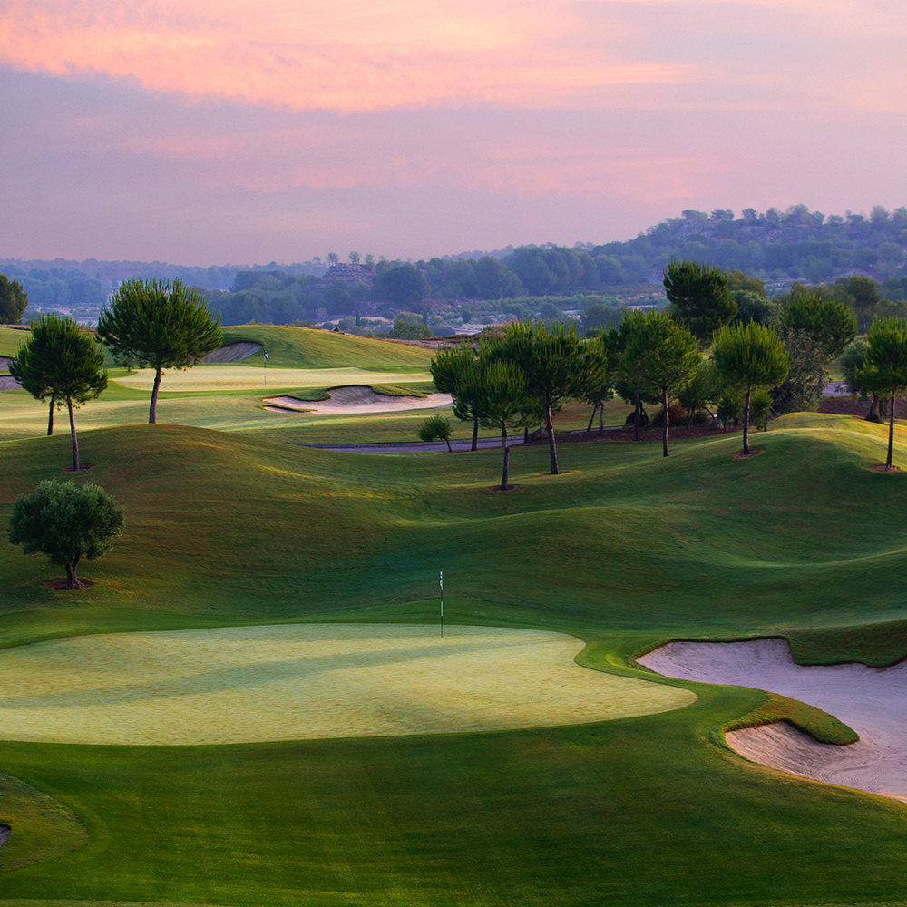 Las Colinas Golf & Country Club