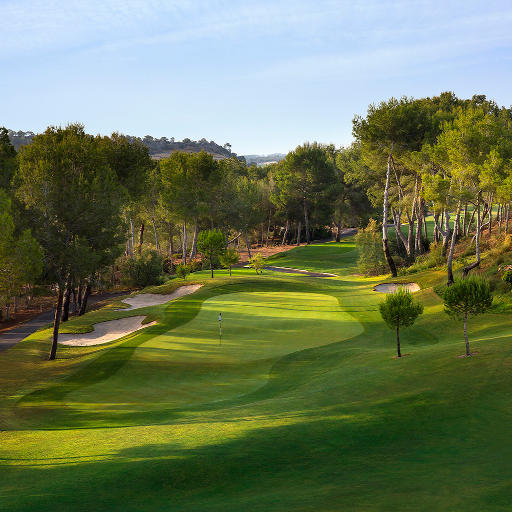 Las Colinas Golf & Country Club